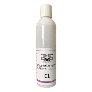 8 OZ. FOAMING SOLUTION SHOE CLEANER